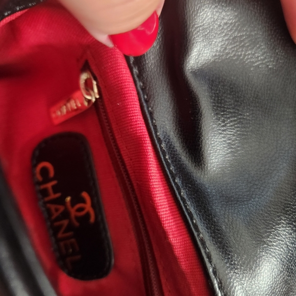 Purses - Picture 11 of 11